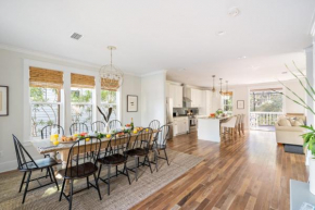 Ramona by AvantStay Sun Soaked Home w Lush Surroundings